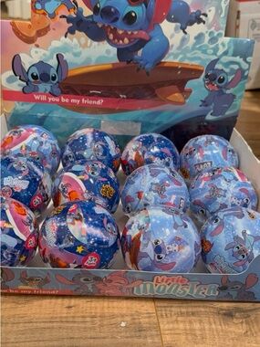 Blue Surprise Ball Toy - Stitch-Themed Collectible
